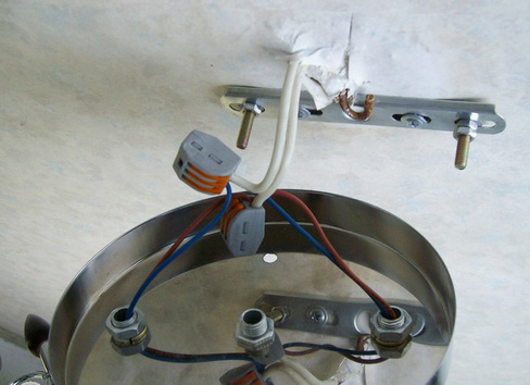 крепление люстры